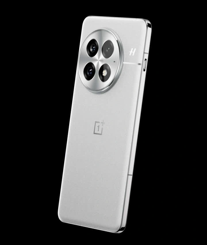 【3/9昼まで価格】OnePlus 13 ホワイト　新品未開封 OnePlus 13